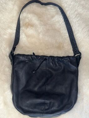 Bottega Veneta Black Leather Drawstring Shoulder Bag